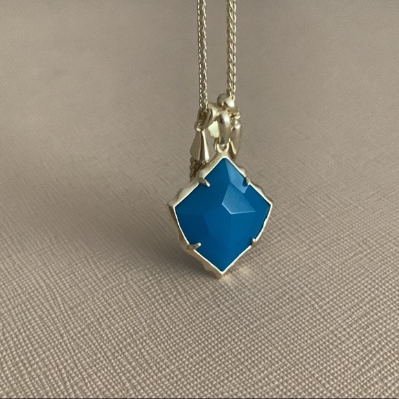 Kendra Scott Arlet Necklace in Blue Agate - Picture 11 of 14